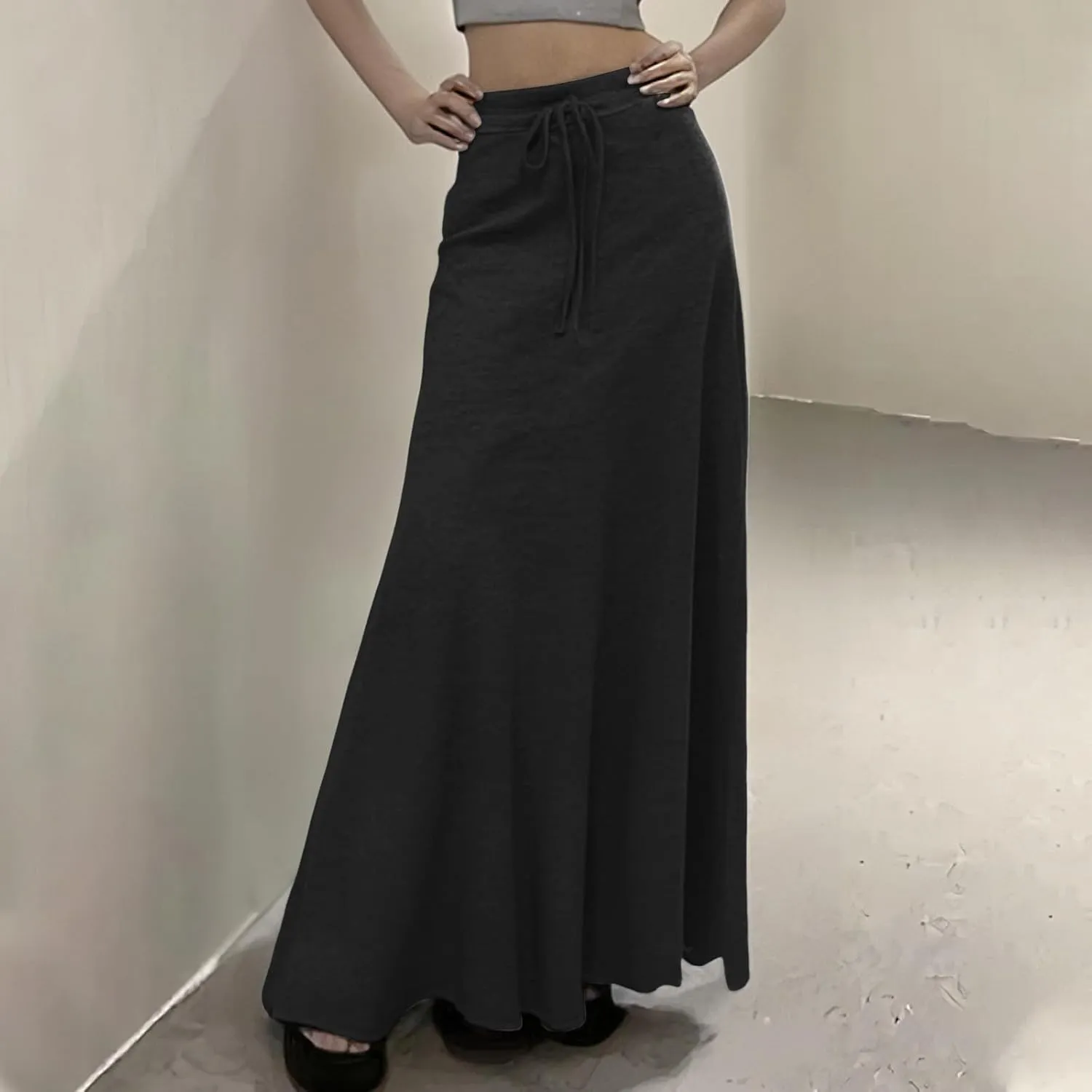 2025 Womens Elastic Waist Maxi Skirt Solid Color Drawstring Pleated Casual Trendy Lightweight Loose Fit Skirts