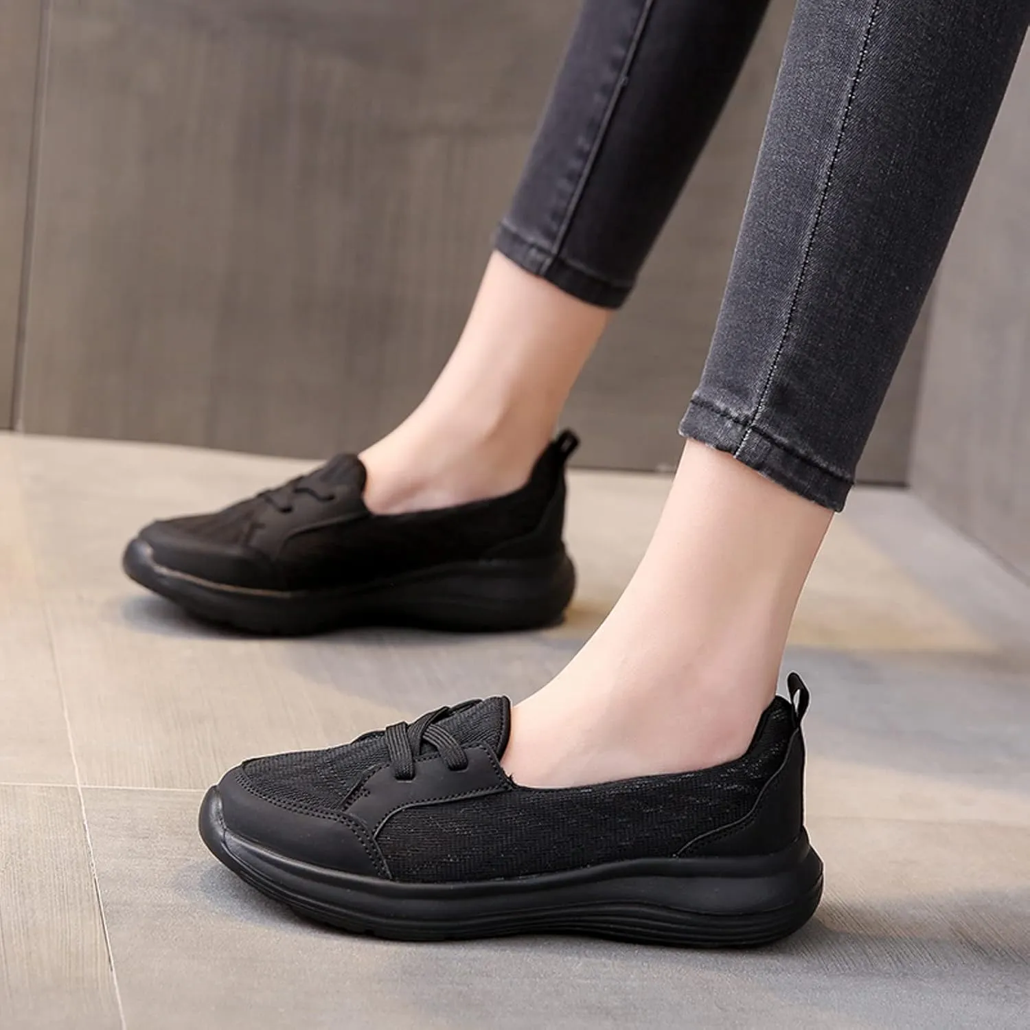Cathalem Women's Orthopedic Shoes, 2024 New Orthopedic Women's Breathable Slip On Arch Support Non-Slip Shoes
