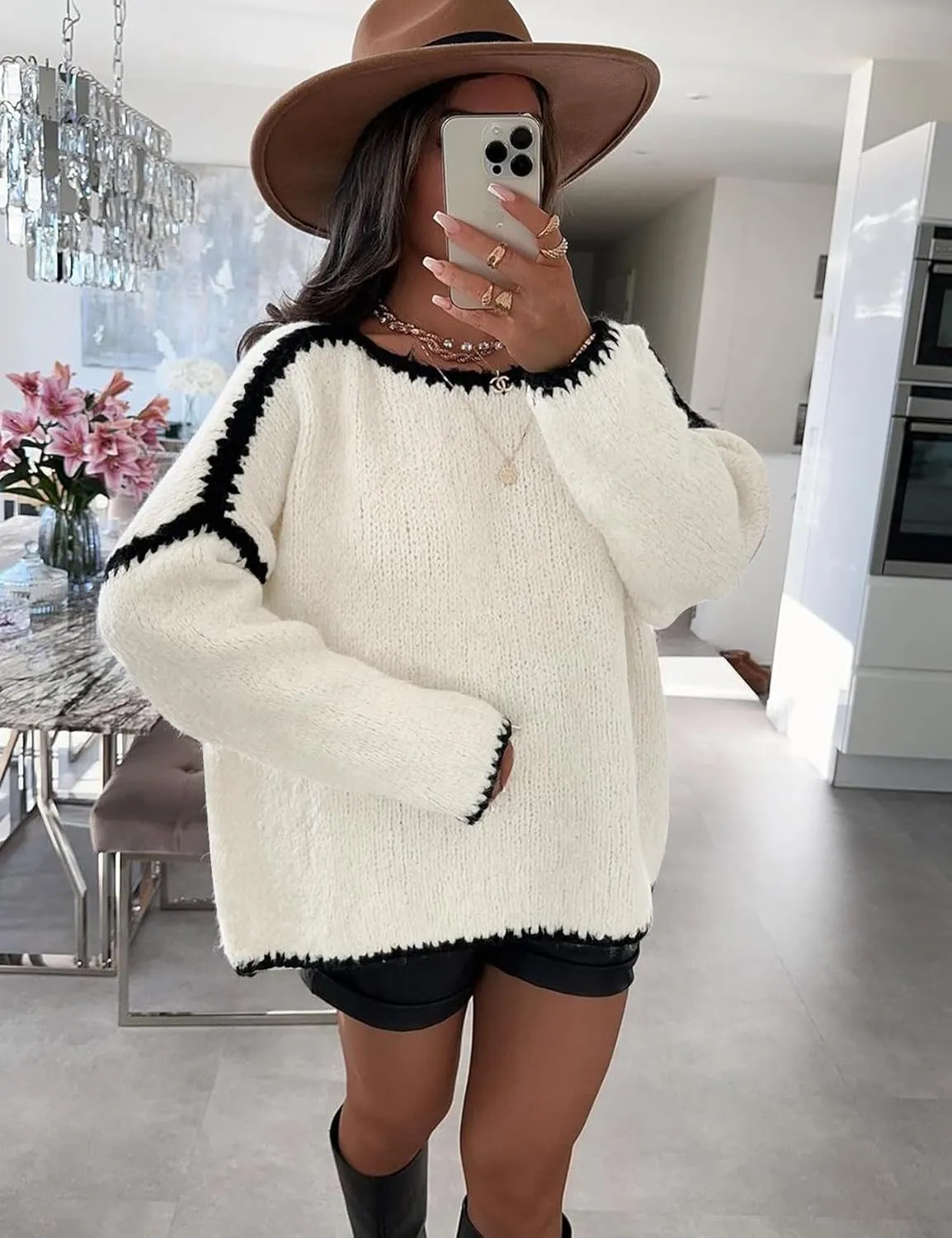 Flygo Oversized Sweaters for Women Long Sleeve Crew Neck Trendy Fall Sweaters Colorblock Chunky Knit Pullover