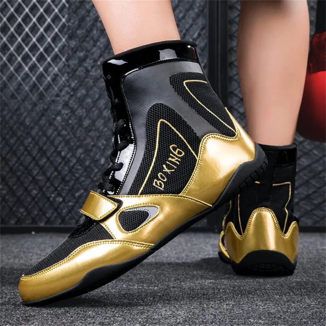 Mens Boxing Shoes Non Slip Wrestling Trainers Breathable Bodybuilding Gym Shoes High-Top Kickboxing Sport Fitness Sneakers