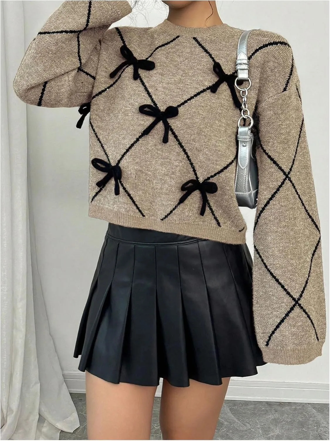 Verdusa Women's Bow Sweaters Long Sleeve Mock Neck Pullover Vintage Y2k Cropped Knit Tops