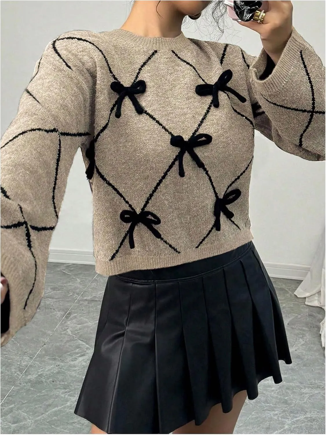 Verdusa Women's Bow Sweaters Long Sleeve Mock Neck Pullover Vintage Y2k Cropped Knit Tops