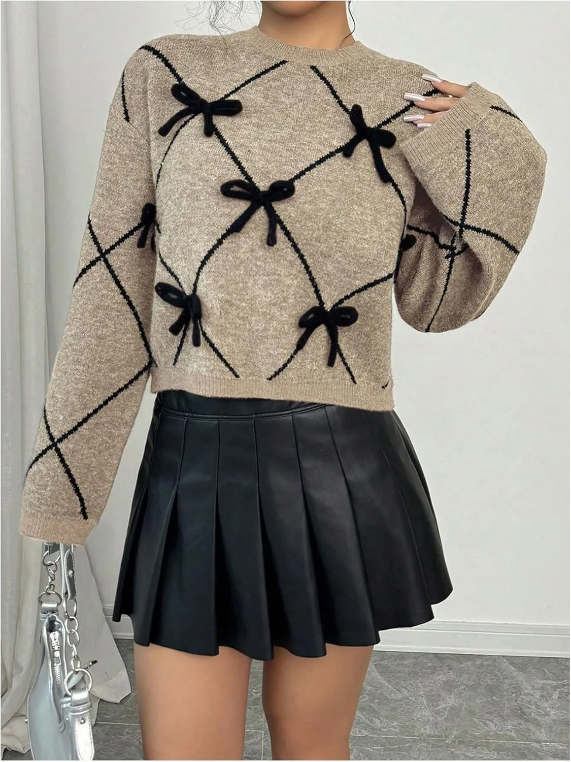 Verdusa Women's Bow Sweaters Long Sleeve Mock Neck Pullover Vintage Y2k Cropped Knit Tops