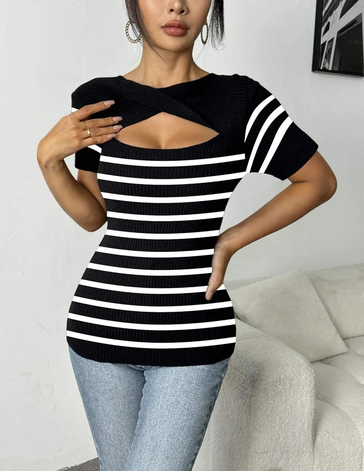 Zeagoo Womens Short Sleeve T Shirts 2024 Summer Casual Knit Slim Fit Trendy Basic Cute Sweater Tops